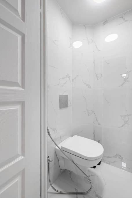 Dizsu'S Place Будапеща Екстериор снимка
